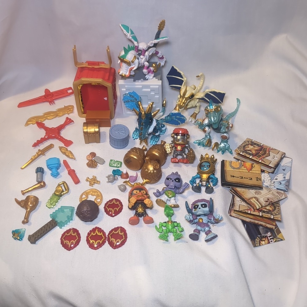 Lot Of Treasure X Dragons Gold & Ninjas Moose Toys 10 Figures